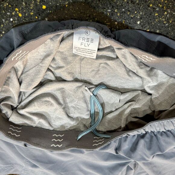 Free Fly Breeze Active Shorts. Legion Blue (Dark Teal). Size Large. - Picture 6 of 7